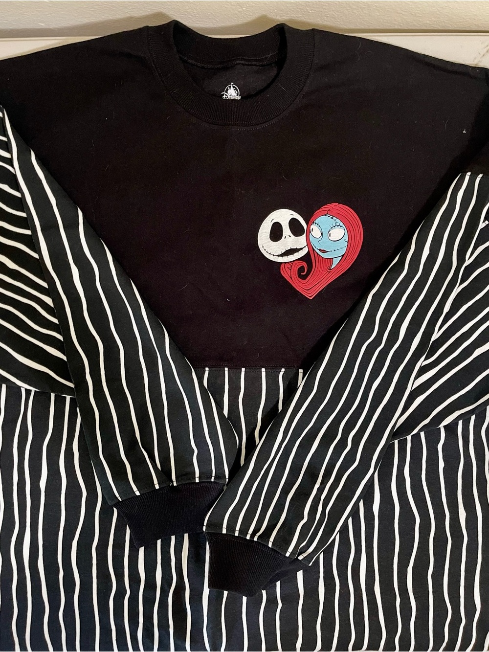 Nightmare Before Christmas Disney Spirit Jersey size M Jack and Sally Halloween
